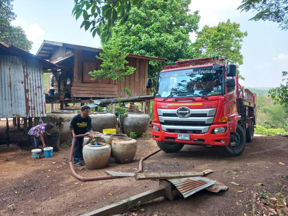งานป้องกันและบรรเทาสาธารณภัย ให้การสนับสนุนน้ำอุปโภคแก่ประชาชนในพื้นที่ตำบลวังนกแอ่น