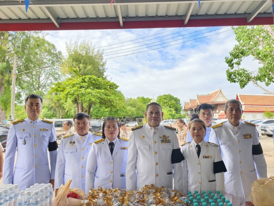 องค์การบริหารส่วนตำบลวังนกแอ่น ร่วมพิธีทำบุญตักบาตร เนื่องในวันคล้ายวันพระราชสมภพ สมเด็จพระนางเจ้าสิริกิติ์ พระบรมราชินีนาถ พระบรมราชชนนีพันปีหลวง และวันแม่แห่งชาติ 12 สิงหาคม 2569